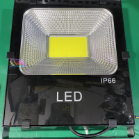 ĐÈN PHA LED 100W VỎ ĐEN TỐT