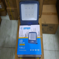 NAVIWIN ĐÈN PHA LED 100W V-TRỤ TRẮNG